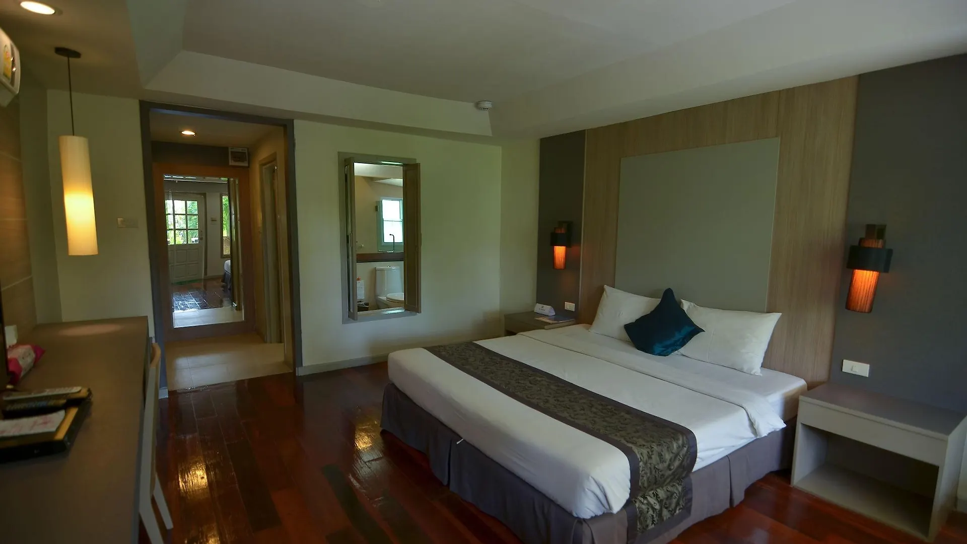 ***  Nakara Long Beach Resort - Sha Extra Plus Koh Lanta Thailand