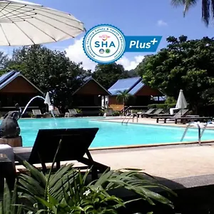 Lanta Sunny House Resort